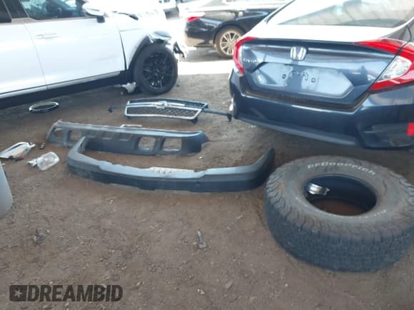 ✅ 2006 Chevrolet Silverado 2500HD LT3 • VIN: 1GCHK23D66F244751 • Лот: 42793163. Опубликован ранее на IAAI с пробегом 135 354 миль. Бесплатный доступ к архиву аукционных продаж из США и подробный отчёт об истории автомобиля на DreamBid. Изображение 12.