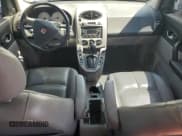 ✅ 2004 Saturn VUE V6 • VIN: 5GZCZ63454S831975 • Lot: 62006455. Wystawiony na Copart z przebiegiem 58 525 mil. Bezpłatny archiwum sprzedaży aukcyjnych z USA i szczegółowy raport historii pojazdu na DreamBid. Zdjęcie 8.