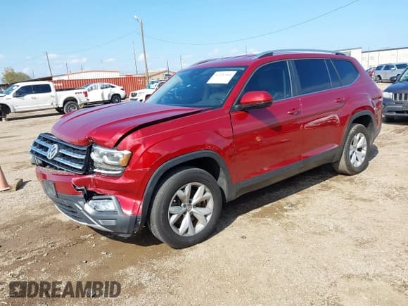✅ 2018 Volkswagen Atlas SE • VIN: 1V2DR2CA5JC509328 • Lot: 43226964. Wystawiony na IAAI z przebiegiem 103 888 mil. Bezpłatny archiwum sprzedaży aukcyjnych z USA i szczegółowy raport historii pojazdu na DreamBid. Zdjęcie 17.