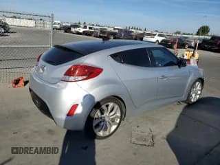 ✅ 2012 Hyundai Veloster w/Red Int • VIN: KMHTC6AD2CU036578 • Lot: 75560544. Wystawiony na Copart z przebiegiem 225 592 mil. Bezpłatny archiwum sprzedaży aukcyjnych z USA i szczegółowy raport historii pojazdu na DreamBid. Zdjęcie 3.