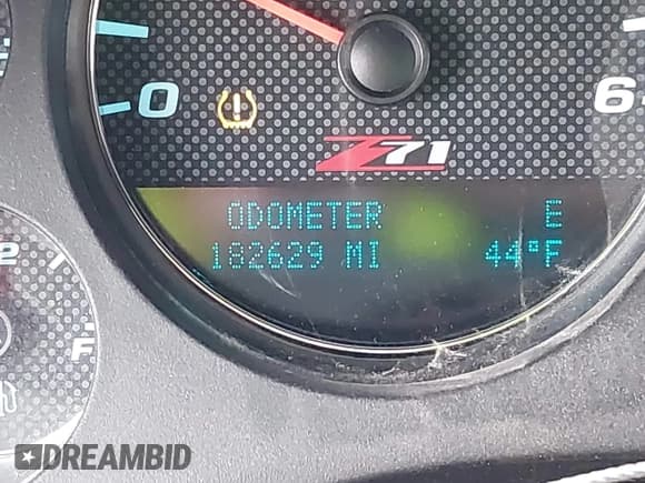 ✅ 2009 GMC Sierra 1500 SLT • VIN: 3GTEK33359G256750 • Лот: 43717293. Опубликован ранее на IAAI с пробегом 182 629 миль. Бесплатный доступ к архиву аукционных продаж из США и подробный отчёт об истории автомобиля на DreamBid. Изображение 15.