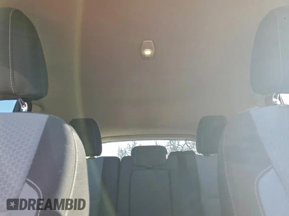 ✅ 2017 Ford Escape SE • VIN: 1FMCU0GD2HUA29476 • Лот: 93367295. Опубликован ранее на Copart с пробегом 155 947 миль. Бесплатный доступ к архиву аукционных продаж из США и подробный отчёт об истории автомобиля на DreamBid. Изображение 10.