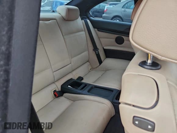 ✅ 2011 BMW 3 Series 328i • VIN: WBAKE5C50BE574261 • Lot: 95937015. Listed on Copart with Not provided. Free auction sales archive from the USA and detailed vehicle history report at DreamBid. Image 10.