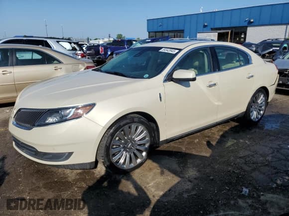 ✅ 2015 Lincoln MKS • VIN: 1LNHL9DK4FG607945 • Lot: 59343945. Wystawiony na Copart z przebiegiem 101 878 mil. Bezpłatny archiwum sprzedaży aukcyjnych z USA i szczegółowy raport historii pojazdu na DreamBid. Zdjęcie 1.