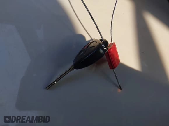 ✅ 2007 Toyota RAV4 • VIN: JTMZD35V575032652 • Лот: 43615056. Опубликован ранее на IAAI с пробегом 265 848 миль. Бесплатный доступ к архиву аукционных продаж из США и подробный отчёт об истории автомобиля на DreamBid. Изображение 11.