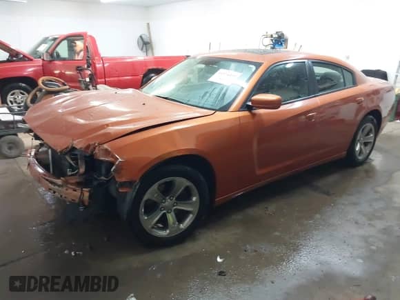 2011 Dodge Charger Rallye с VIN 2B3CL3CG9BH506618, выставлен на аукционе IAAI как лот 41574495 с пробегом 68 032 миль миль и . История ставок и продаж доступна на DreamBid. Изображение 2.