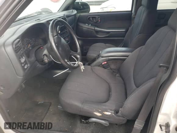 2004 Chevrolet S-10 LS с VIN 1GCDT13X74K115695, выставлен на аукционе Copart как лот 79422654 с пробегом 156 653 миль миль и Чистый • Clean title. История ставок и продаж доступна на DreamBid. Изображение 7.