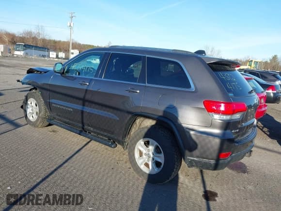 ✅ 2017 Jeep Grand Cherokee Altitude • VIN: 1C4RJFAG0HC803386 • Lot: 43724175. Listed on IAAI with 114,626 mi. Free auction sales archive from the USA and detailed vehicle history report at DreamBid. Image 3.