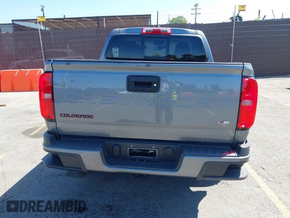 ✅ 2021 Chevrolet Colorado 2WD LT • VIN: 1GCGSCEN2M1111518 • Lot: 43166161. Listed on IAAI with 21,197 mi. Free auction sales archive from the USA and detailed vehicle history report at DreamBid. Image 16.