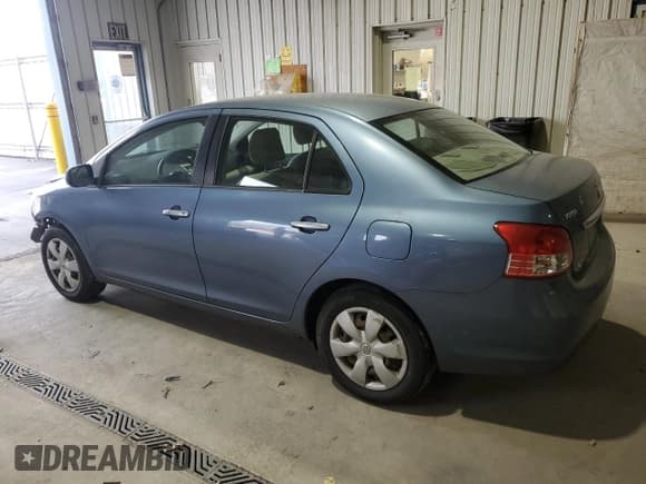 ✅ 2007 Toyota Yaris • VIN: JTDBT903671132716 • Лот: 89803195. Опубликован ранее на Copart с пробегом 130 043 миль. Бесплатный доступ к архиву аукционных продаж из США и подробный отчёт об истории автомобиля на DreamBid. Изображение 2.