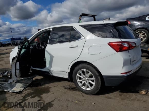 ✅ 2018 Chevrolet Equinox LT • VIN: 2GNAXJEV4J6232630 • Лот: 82687265. Опубликован ранее на Copart с пробегом 80 593 миль. Бесплатный доступ к архиву аукционных продаж из США и подробный отчёт об истории автомобиля на DreamBid. Изображение 2.