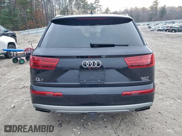 ✅ 2017 Audi Q7 Premium Plus • VIN: WA1LAAF73HD049910 • Lot: 94130795. Wystawiony na Copart z przebiegiem 91 562 mil. Bezpłatny archiwum sprzedaży aukcyjnych z USA i szczegółowy raport historii pojazdu na DreamBid. Zdjęcie 6.