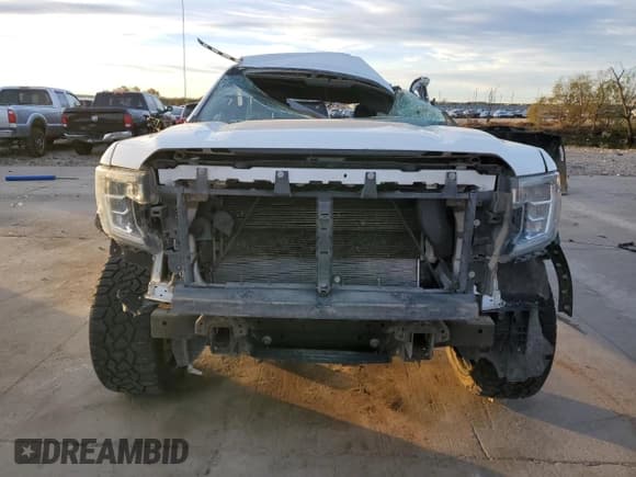 ✅ 2019 GMC Sierra 1500 • VIN: 1GTP8AEF0KZ182534 • Lot: 84346254. Wystawiony na Copart z przebiegiem Nie podano. Bezpłatny archiwum sprzedaży aukcyjnych z USA i szczegółowy raport historii pojazdu na DreamBid. Zdjęcie 5.