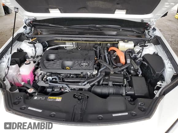 ✅ 2025 Toyota Crown XLE • VIN: JTDACAAJ5S3011795 • Lot: 90110955. Wystawiony na Copart z przebiegiem 2 592 mil. Bezpłatny archiwum sprzedaży aukcyjnych z USA i szczegółowy raport historii pojazdu na DreamBid. Zdjęcie 11.