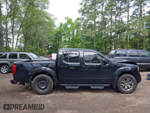 2020 Nissan Frontier SV with VIN 1N6ED0EBXLN727820, listed as a IAAI auction lot 42440325 with 19,068 mi miles and . Bid and sale history available at DreamBid. Image 13.