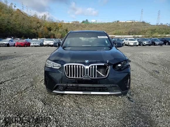 ✅ 2022 BMW X3 xDrive30i • VIN: 5UX53DP00N9L88570 • Lot: 90847895. Wystawiony na Copart z przebiegiem 171 915 mil. Bezpłatny archiwum sprzedaży aukcyjnych z USA i szczegółowy raport historii pojazdu na DreamBid. Zdjęcie 14.