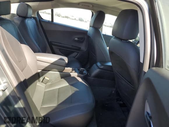 ✅ 2013 Chevrolet Volt • VIN: 1G1RH6E45DU136579 • Lot: 76603764. Wystawiony na Copart z przebiegiem 175 573 mil. Bezpłatny archiwum sprzedaży aukcyjnych z USA i szczegółowy raport historii pojazdu na DreamBid. Zdjęcie 10.