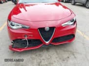 ✅ 2018 Alfa Romeo Giulia Ti Sport • VIN: ZARFAEEN1J7567230 • Lot: 42557668. Listed on IAAI with 54,363 mi. Free auction sales archive from the USA and detailed vehicle history report at DreamBid. Image 6.