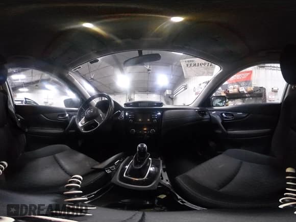 ✅ 2017 Nissan Rogue SV • VIN: KNMAT2MV6HP521935 • Lot: 41991833. Listed on IAAI with 80,031 mi. Free auction sales archive from the USA and detailed vehicle history report at DreamBid. Image 21.