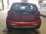 ✅ 2019 Chevrolet Bolt EV Premier • VIN: 1G1FZ6S06K4122141 • Лот: 82781575. Опубликован ранее на Copart с пробегом 56 484 миль. Бесплатный доступ к архиву аукционных продаж из США и подробный отчёт об истории автомобиля на DreamBid. Изображение 6.