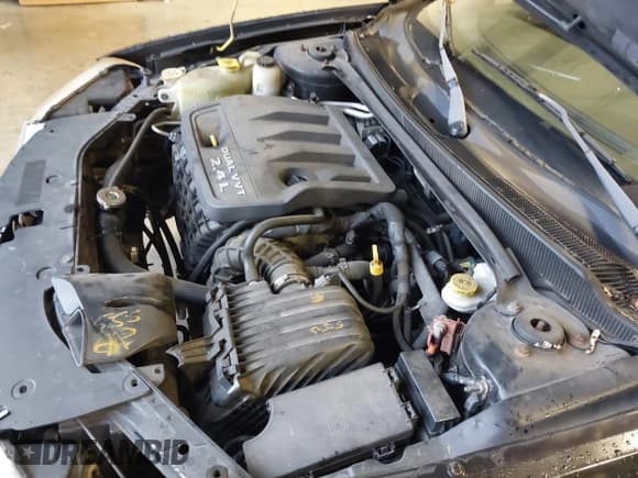 ✅ 2014 Dodge Avenger SE • VIN: 1C3CDZAB2EN170008 • Лот: 41121138. Опубликован ранее на IAAI с пробегом 78 322 миль. Бесплатный доступ к архиву аукционных продаж из США и подробный отчёт об истории автомобиля на DreamBid. Изображение 16.