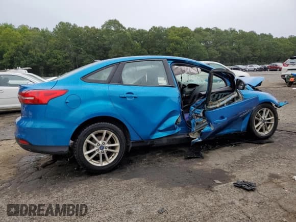 ✅ 2017 Ford Focus SE • VIN: 1FADP3F21HL209321 • Lot: 70329694. Listed on Copart with Not provided. Free auction sales archive from the USA and detailed vehicle history report at DreamBid. Image 3.