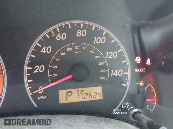 ✅ 2010 Toyota Corolla • VIN: 2T1BU4EE2AC386680 • Lot: 42331143. Listed on IAAI with 172,624 mi. Free auction sales archive from the USA and detailed vehicle history report at DreamBid. Image 15.