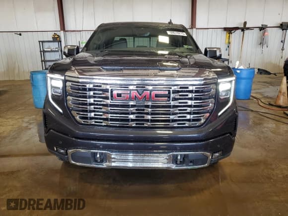 ✅ 2025 GMC Sierra 1500 Denali • VIN: 1GTUUGEL2SZ156847 • Лот: 59610215. Опубликован ранее на Copart с пробегом 1 330 миль. Бесплатный доступ к архиву аукционных продаж из США и подробный отчёт об истории автомобиля на DreamBid. Изображение 5.
