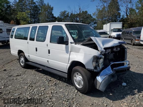 ✅ 2012 Ford Econoline Passenger XL • VIN: 1FBSS3BLXCDA57903 • Лот: 80505045. Опубликован ранее на Copart с пробегом Не указан. Бесплатный доступ к архиву аукционных продаж из США и подробный отчёт об истории автомобиля на DreamBid. Изображение 4.