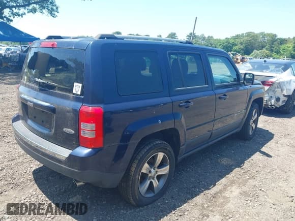 ✅ 2016 Jeep Patriot High Altitude • VIN: 1C4NJRFBXGD805684 • Лот: 42558210. Опубликован ранее на IAAI с пробегом 176 243 миль. Бесплатный доступ к архиву аукционных продаж из США и подробный отчёт об истории автомобиля на DreamBid. Изображение 4.