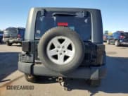 ✅ 2009 Jeep Wrangler Unlimited X • VIN: 1J4GA39109L766079 • Lot: 92519755. Wystawiony na Copart z przebiegiem 275 706 mil. Bezpłatny archiwum sprzedaży aukcyjnych z USA i szczegółowy raport historii pojazdu na DreamBid. Zdjęcie 6.