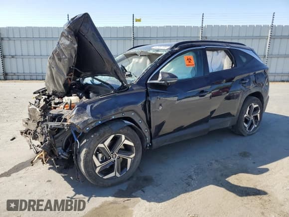 ✅ 2022 Hyundai Tucson Limited • VIN: KM8JFDA20NU081247 • Lot: 62002705. Wystawiony na Copart z przebiegiem Nie podano. Bezpłatny archiwum sprzedaży aukcyjnych z USA i szczegółowy raport historii pojazdu na DreamBid. Zdjęcie 1.