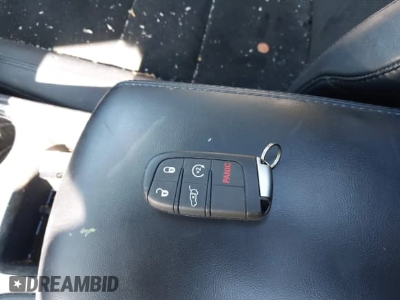 ✅ 2015 Jeep Grand Cherokee Altitude • VIN: 1C4RJFAG0FC164522 • Лот: 43396290. Опубликован ранее на IAAI с пробегом 232 897 миль. Бесплатный доступ к архиву аукционных продаж из США и подробный отчёт об истории автомобиля на DreamBid. Изображение 11.