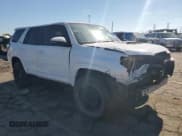 ✅ 2023 Toyota 4Runner SR5 Premium • VIN: JTENU5JR9P6133301 • Lot: 84040355. Wystawiony na Copart z przebiegiem 14 776 mil. Bezpłatny archiwum sprzedaży aukcyjnych z USA i szczegółowy raport historii pojazdu na DreamBid. Zdjęcie 4.