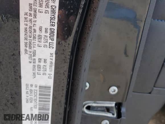 ✅ 2013 Dodge Charger RT • VIN: 2C3CDXCT9DH717633 • Lot: 80779835. Wystawiony na Copart z przebiegiem 177 102 mil. Bezpłatny archiwum sprzedaży aukcyjnych z USA i szczegółowy raport historii pojazdu na DreamBid. Zdjęcie 13.