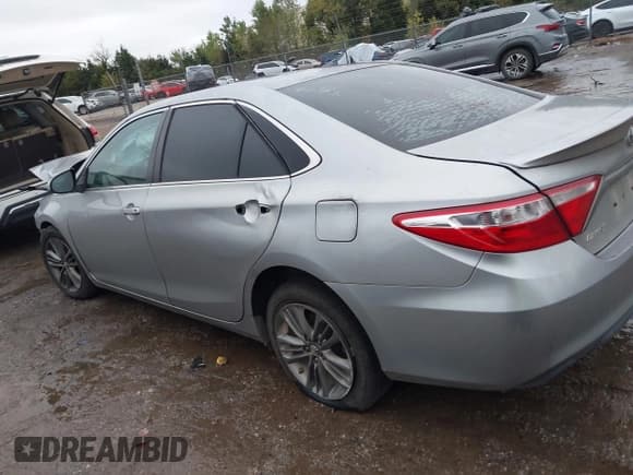 ✅ 2016 Toyota Camry XLE • VIN: 4T1BF1FK2GU179338 • Lot: 43494826. Listed on IAAI with Not provided. Free auction sales archive from the USA and detailed vehicle history report at DreamBid. Image 13.