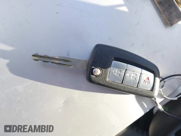 ✅ 2017 Nissan Rogue S • VIN: KNMAT2MT4HP511452 • Lot: 43183874. Listed on IAAI with 114,583 mi. Free auction sales archive from the USA and detailed vehicle history report at DreamBid. Image 11.