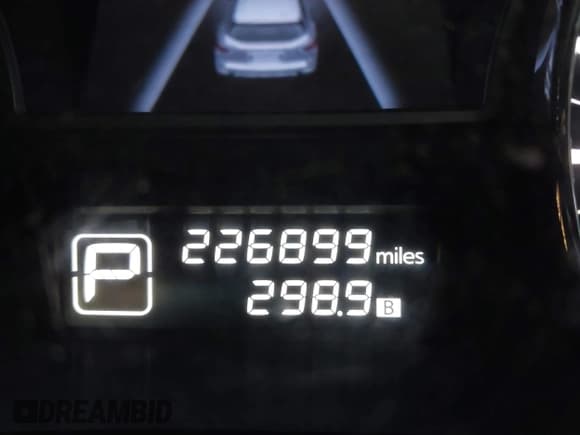 ✅ 2015 Nissan Pathfinder Platinum • VIN: 5N1AR2MM9FC647096 • Лот: 43385427. Опубликован ранее на IAAI с пробегом 226 899 миль. Бесплатный доступ к архиву аукционных продаж из США и подробный отчёт об истории автомобиля на DreamBid. Изображение 15.