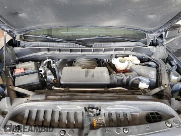 ✅ 2020 Chevrolet Silverado 1500 RST • VIN: 1GCRYEED9LZ195718 • Lot: 82565045. Listed on Copart with 103,900 mi. Free auction sales archive from the USA and detailed vehicle history report at DreamBid. Image 11.