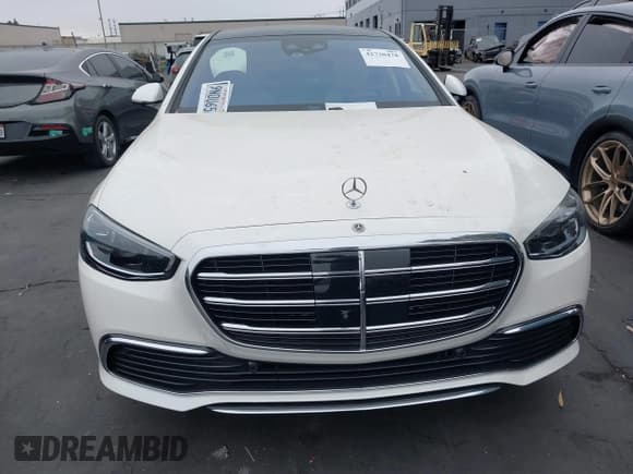 ✅ 2021 Mercedes-Benz S 580 • VIN: W1K6G7GB1MA042821 • Lot: 42730478. Listed on IAAI with 30,973 mi. Free auction sales archive from the USA and detailed vehicle history report at DreamBid. Image 13.
