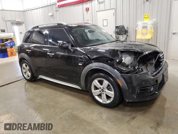 ✅ 2019 MINI Countryman Cooper • VIN: WMZYS7C54K3J05106 • Лот: 63800985. Опубликован ранее на Copart с пробегом 59 779 миль. Бесплатный доступ к архиву аукционных продаж из США и подробный отчёт об истории автомобиля на DreamBid. Изображение 4.