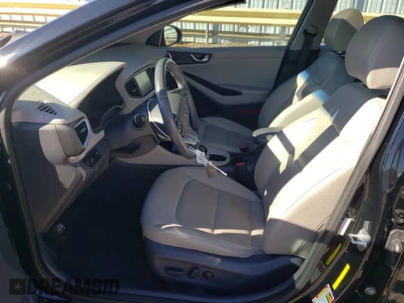 2017 Hyundai Ioniq Limited с VIN KMHC85LC8HU028749, выставлен на аукционе Copart как лот 79856904 с пробегом 153 663 миль миль и Списание • Salvage title. История ставок и продаж доступна на DreamBid. Изображение 7.