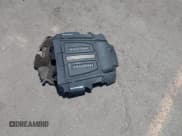 ✅ 2013 Jaguar XJ • VIN: SAJWA1C74D8V58593 • Лот: 42660691. Опубликован ранее на IAAI с пробегом 101 609 миль. Бесплатный доступ к архиву аукционных продаж из США и подробный отчёт об истории автомобиля на DreamBid. Изображение 12.