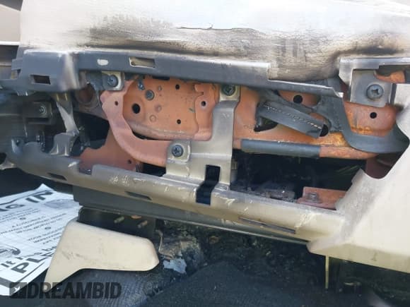 ✅ 2017 Ford Expedition Max XLT • VIN: 1FMJK1HT2HEA37502 • Лот: 41794267. Опубликован ранее на IAAI с пробегом Не указан. Бесплатный доступ к архиву аукционных продаж из США и подробный отчёт об истории автомобиля на DreamBid. Изображение 15.