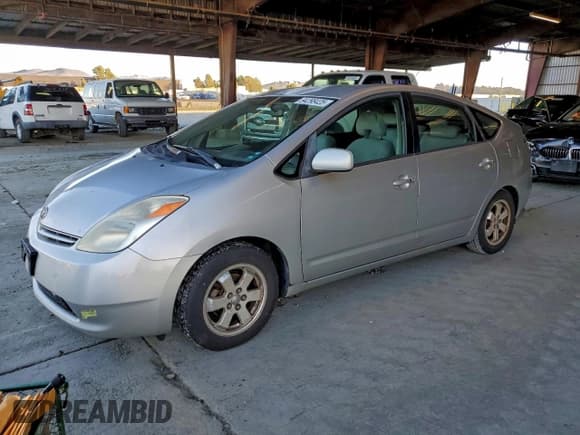✅ 2005 Toyota Prius • VIN: JTDKB20U357046857 • Lot: 94298425. Wystawiony na Copart z przebiegiem 299 999 mil. Bezpłatny archiwum sprzedaży aukcyjnych z USA i szczegółowy raport historii pojazdu na DreamBid. Zdjęcie 1.