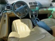 ✅ 2016 Ford Explorer Limited • VIN: 1FM5K7F81GGA25038 • Lot: 63893075. Wystawiony na Copart z przebiegiem 210 700 mil. Bezpłatny archiwum sprzedaży aukcyjnych z USA i szczegółowy raport historii pojazdu na DreamBid. Zdjęcie 8.