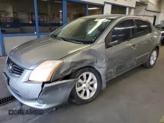 ✅ 2011 Nissan Sentra SL • VIN: 3N1AB6AP4BL647958 • Lot: 86181935. Wystawiony na Copart z przebiegiem 180 706 mil. Bezpłatny archiwum sprzedaży aukcyjnych z USA i szczegółowy raport historii pojazdu na DreamBid. Zdjęcie 1.