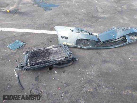 ✅ 2008 Volkswagen Rabbit S • VIN: WVWBA71K38W004311 • Lot: 43015298. Listed on IAAI with Not provided. Free auction sales archive from the USA and detailed vehicle history report at DreamBid. Image 11.