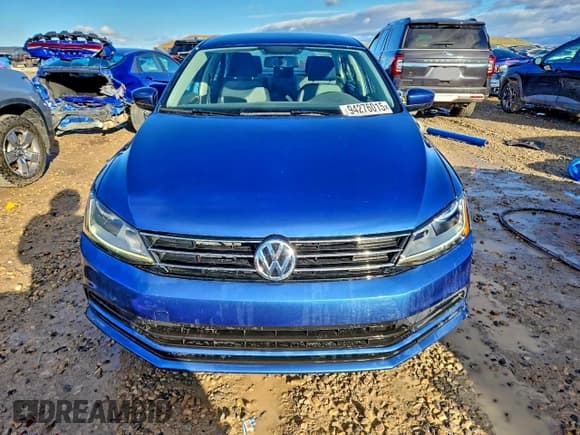✅ 2018 Volkswagen Jetta S • VIN: 3VW2B7AJ2JM259667 • Lot: 94276015. Listed on Copart with 73,340 mi. Free auction sales archive from the USA and detailed vehicle history report at DreamBid. Image 5.
