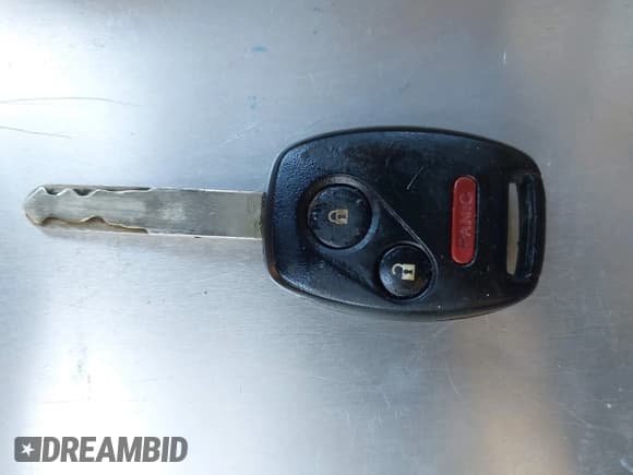 ✅ 2008 Honda CR-V EX • VIN: JHLRE38548C033543 • Лот: 43638525. Опубликован ранее на IAAI с пробегом 117 803 миль. Бесплатный доступ к архиву аукционных продаж из США и подробный отчёт об истории автомобиля на DreamBid. Изображение 11.